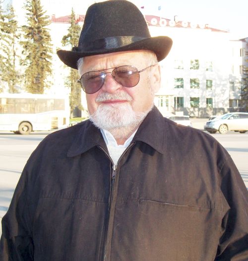 Борис Сухинин