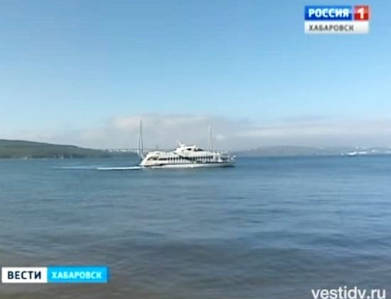 «Вести-Хабаровск»: Теплоход «70 лет Победы» вышел в море на полном ходу!