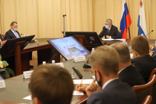 Расширенное заседание Камчатского рыбохозяйственного совета прошло под председательством губернатора региона Владимира Солодова