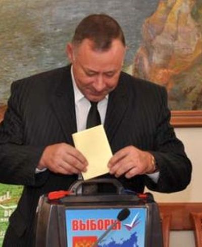 Новый председатель крайизбиркома Геннадий Накушнов