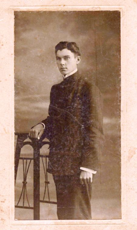 Марк Симоненко в 1911 году в Харбине. 