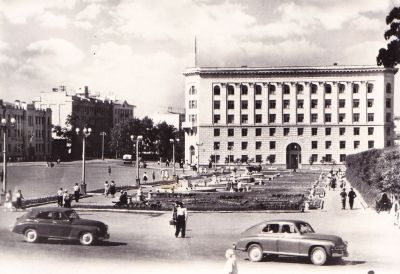 Межкраевая партийная школа. Хабаровск, 1958. Фото Н.Н. Шкулина /Нажмите, чтобы УВЕЛИЧИТЬ (нажмите, чтобы увеличить)