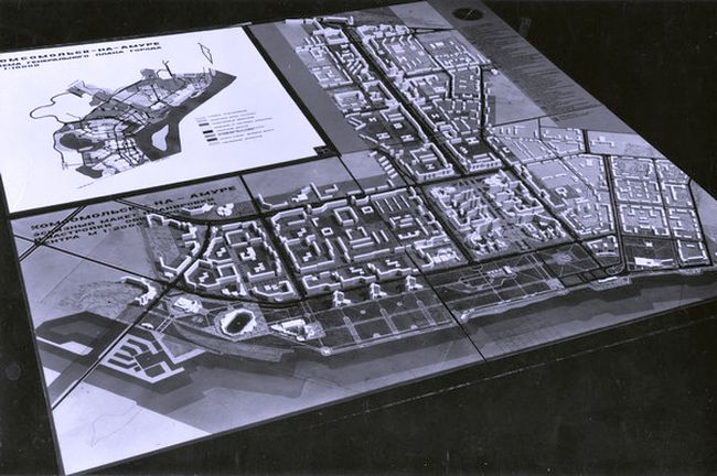 Макет центральной части Генерального плана города.1987 год. Фрагмент макета с проспектом Первостроителей.