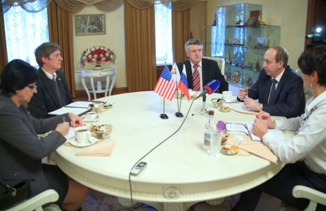 С двухдневным визитом в Биробиджан прибыл генеральный консул США во Владивостоке Эрик Андерс Холм-Олсен