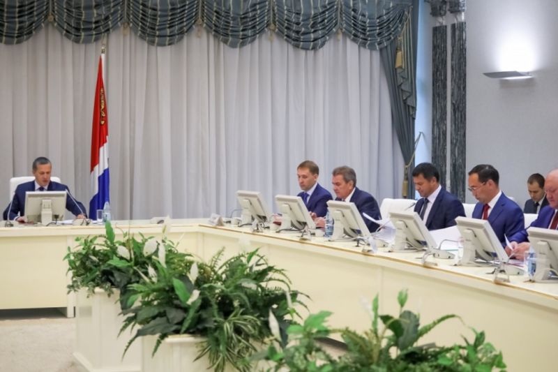 Заседание Совета при полномочном представителе президента РФ в Дальневосточном федеральном округе в Приморье