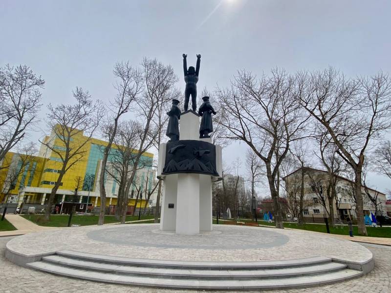 Реконструированный сквер Пограничников в Южно-Сахалинске откроют 28 мая