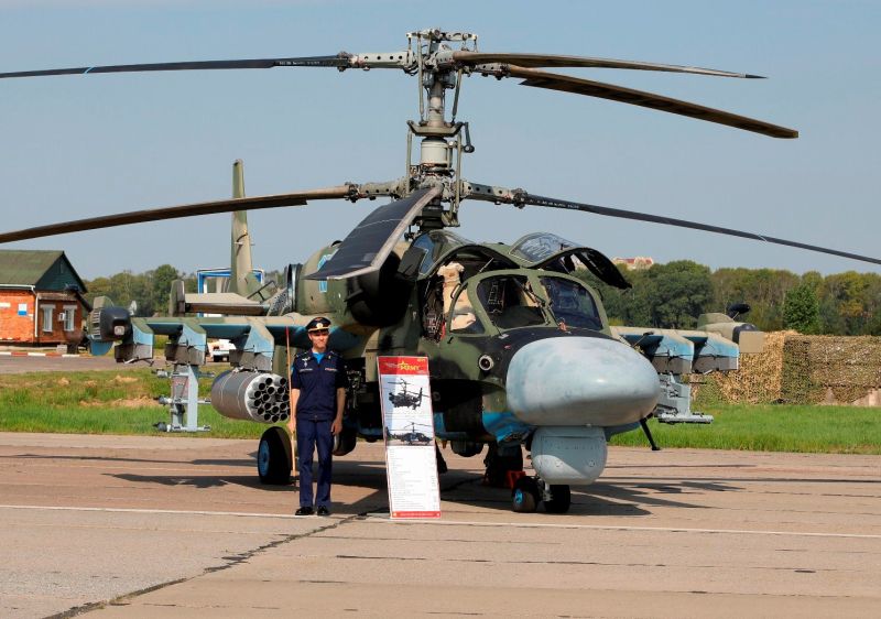 Современными образцами представлена военная наземная и воздушная техника армии ВВС и ПВО ВВО на МВТФ «Армия-2021» в Хабаровске