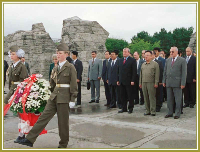 Во время посещения Памятника жителям Комсомольска-на-Амуре, погибшим в годы Отечественной войны