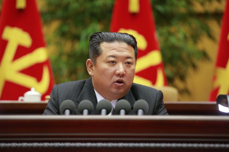 Уважаемый Ким Чен Ын руководил II слетом секретарей первичных организаций ТПК. Февраль 111 г. чучхе (2022).