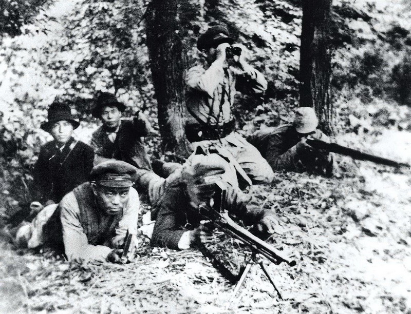 Боевая подготовка бойцов КНРА.