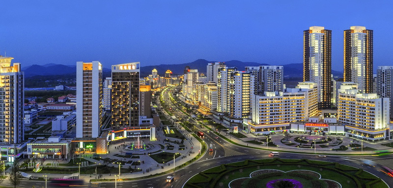 Улица Римхын вечером.