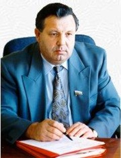 В. Ишаев, 90-е годы